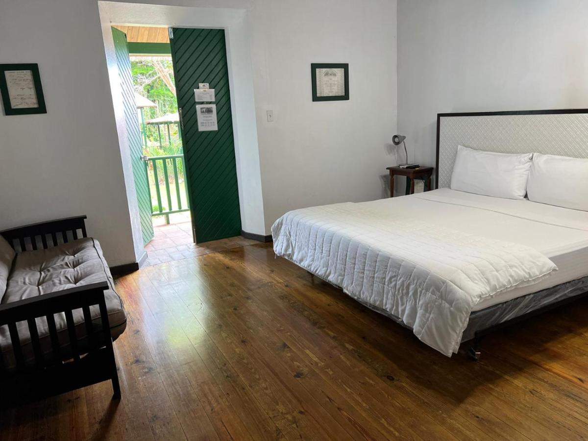 Отель Hacienda Juanita Maricao Экстерьер фото